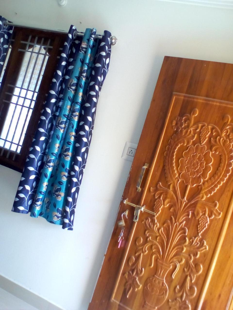 Sai Guest House Tiruvannāmalai Esterno foto