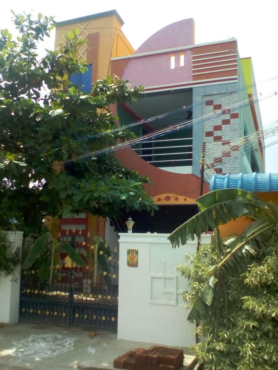 Sai Guest House Tiruvannāmalai Esterno foto