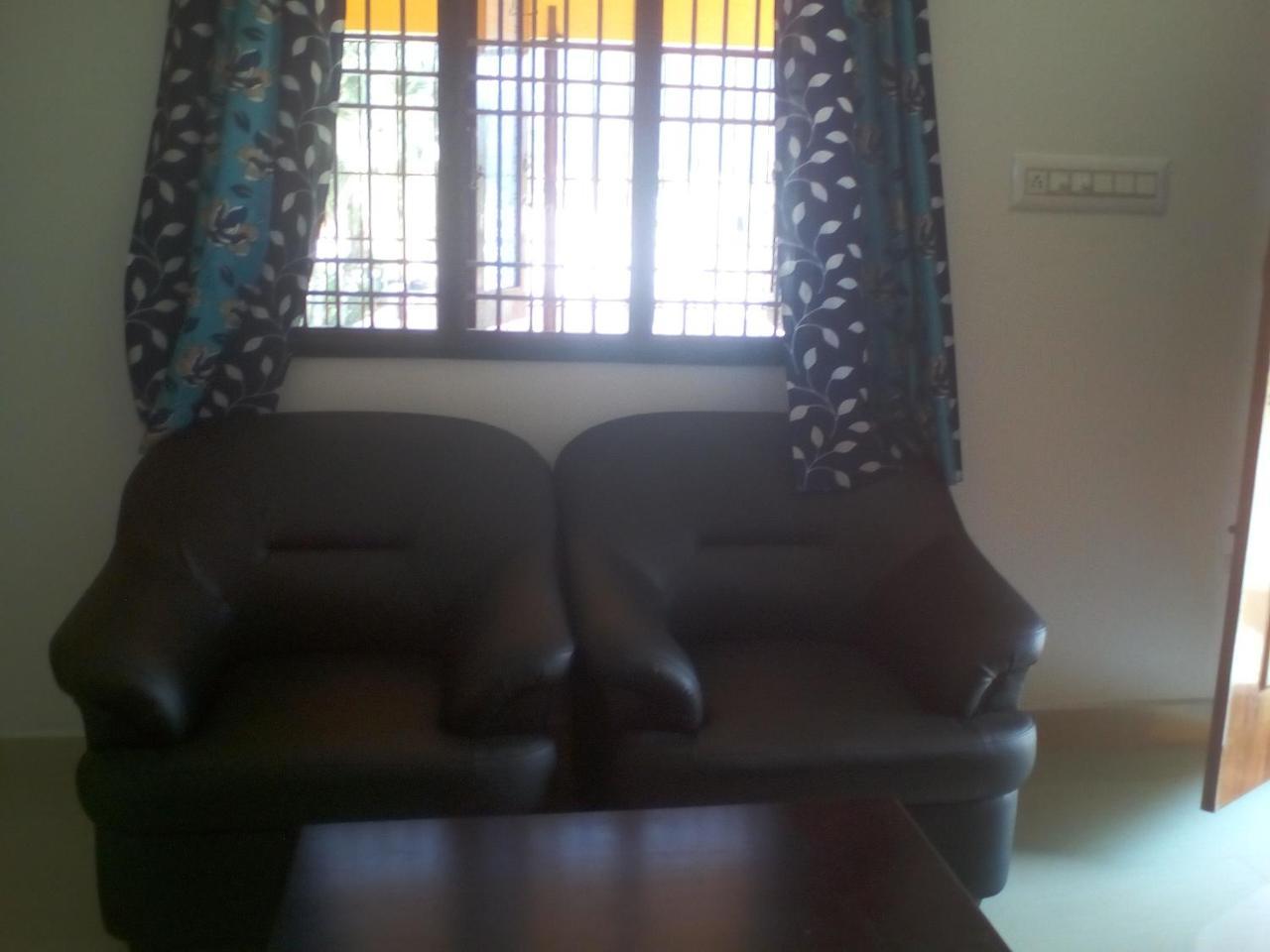 Sai Guest House Tiruvannāmalai Esterno foto